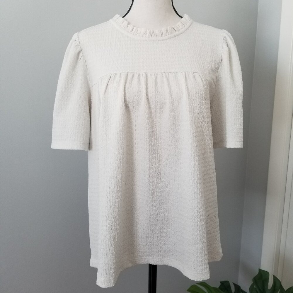 LOFT textured short sleeve top M